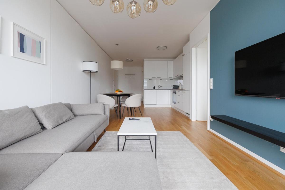 Lovely Apartment In Marina Tower - 10Min To City Center Wiedeń Zewnętrze zdjęcie