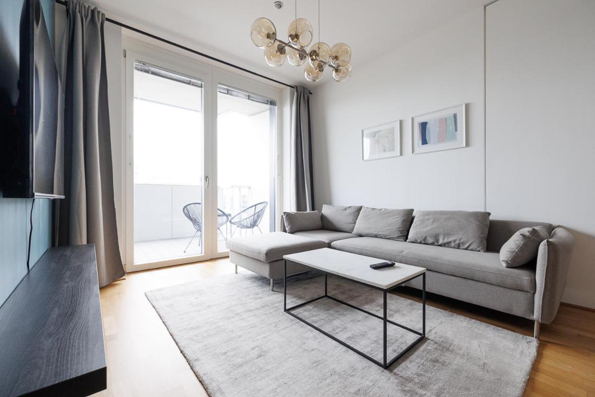 Lovely Apartment In Marina Tower - 10Min To City Center Wiedeń Zewnętrze zdjęcie